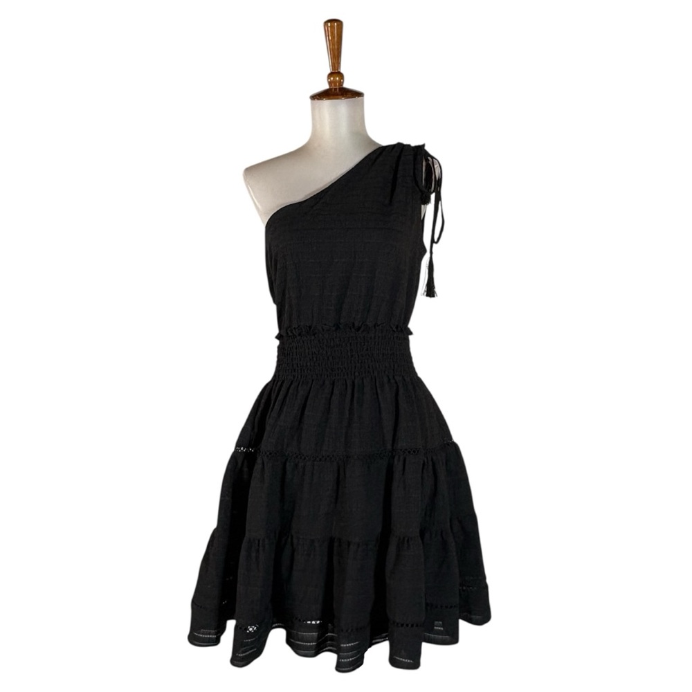 Taylor Black One-Shoulder Dress Women’s L Seersucker Fit &‎ Flare Party